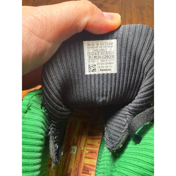 Reebok Pump Omni Zone II Green Black Celtics Men's SZ 11 GX3779 Shoes - Picture 7 of 8